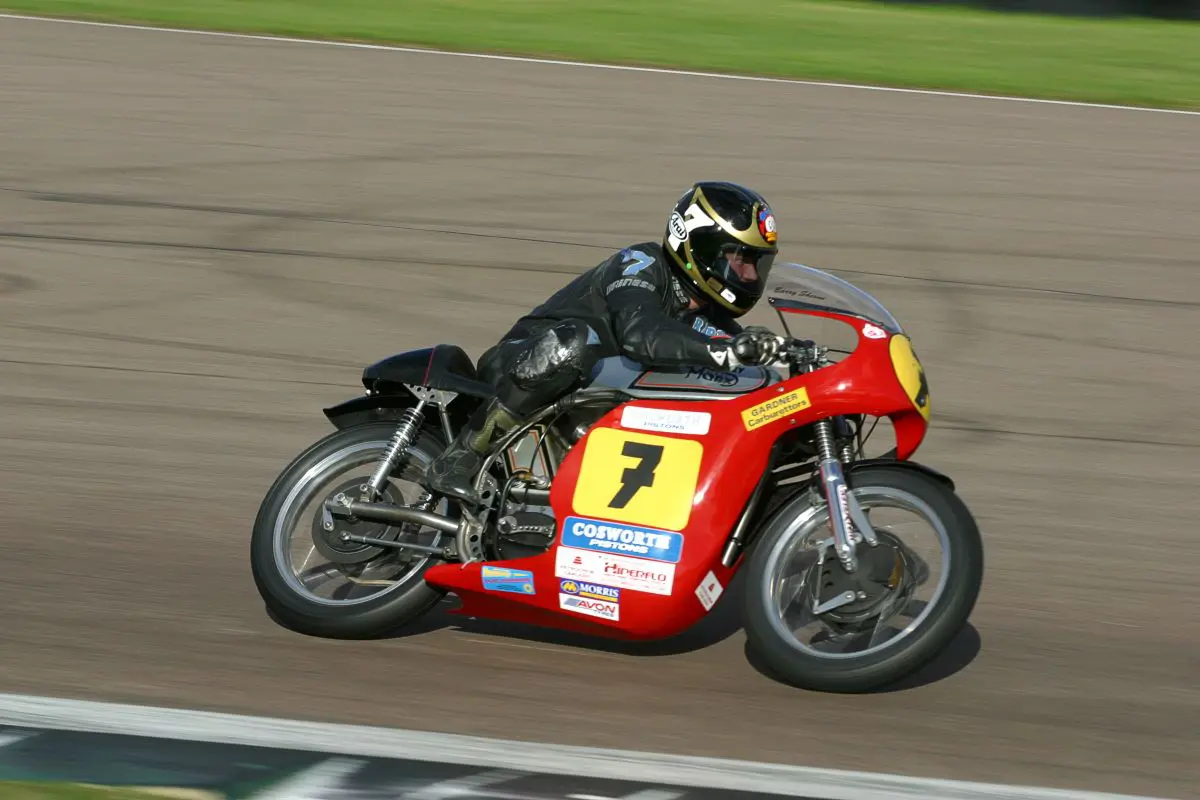 Lucky Seven! Barry Sheene's final winning machine at Bonhams Autumn ...